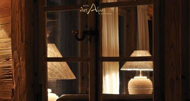 Garni Hotel des Alpes by Bruno Kernen