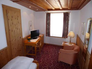 Hotel Engadinerhof Superior