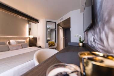 Ambassador Boutique Hotel