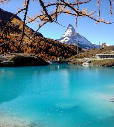 Central Studio with Lake View | 102