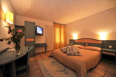 Hotel Ristorante Grotto Serta