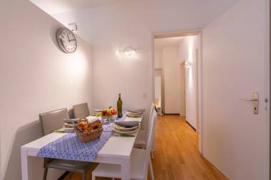 Valentina Home