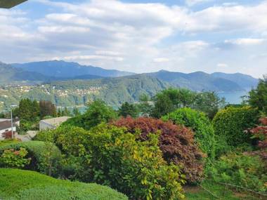 Evia Apartment - Lake View