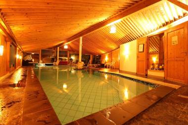 Chalet Hotel Adler AG