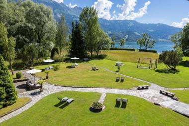 Neuhaus Golf- & Strandhotel