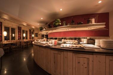 5th Floor Basic Rooms - shared bathrooms