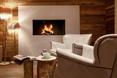 Hostellerie du Pas de l'Ours "Relais et Châteaux"