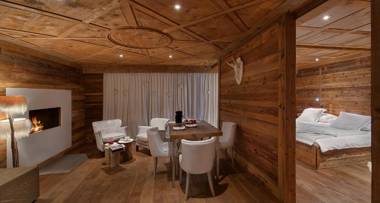 Hostellerie du Pas de l'Ours "Relais et Châteaux"