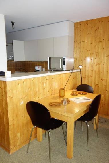 Diablerets SKI LIFT & MOUNTAIN apartments