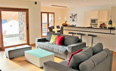 The Lodge by Mrs Miggins | contactless check-in