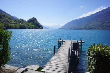 Chalet Apartments Iseltwald