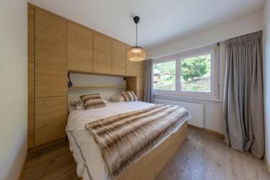 Olympic R2 - pied des pistes - carless holidays!