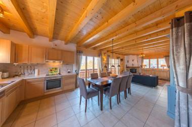 Chalet Le Papillon - Calm sunny spacious