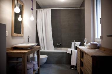 Le Coq Chantant B&B and Boutique Hotel St-Livres