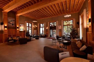 Villars Lodge