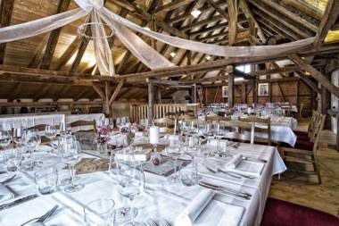 Romantik Restaurant Schloss Weinstein