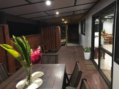 Nevaeh Holiday Home plus Pool