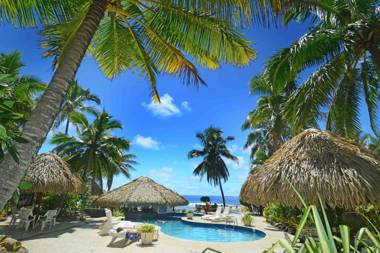 Club Raro Resort