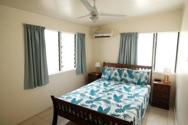 Coral Sands Apartments