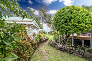Vaka Beach Cottage