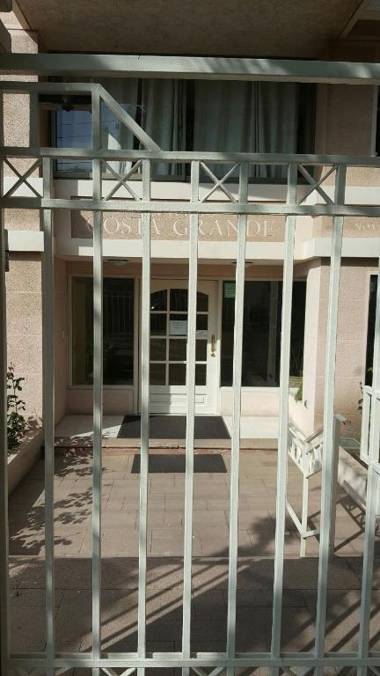 Excellent Large Apartment with Sea View