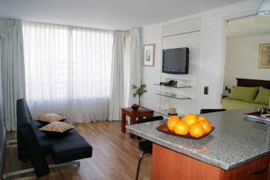 Lobato Apartments