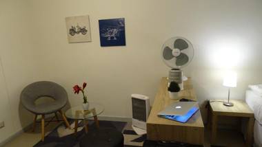 Moneda Express Apart