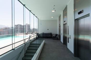 Uptown Wood - 1BR Parking Wifi Mall Pool.