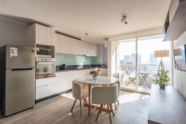 Urban View - 2BR w/ Wifi AC Gym Metro