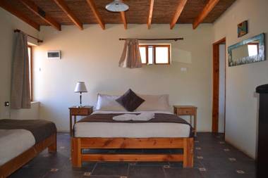 Hostal y Cabañas Renta House San Pedro