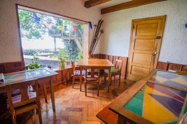 Chili Kiwi Lakefront Backpackers