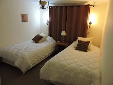 Casa de Noah Bed & Breakfast