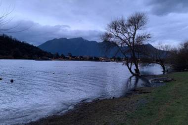 Pucon Parque Pinares (playa privada)