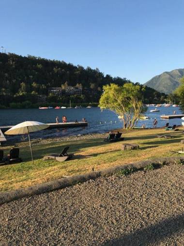 Hermoso departamento en Pucón Primera Línea con vista y acceso al lago