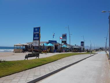 Departamento a pasos del borde costero en condominio privado