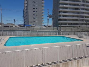 Departamento a pasos del borde costero en condominio privado