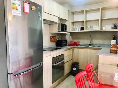 Entremar y piscina en La Serena