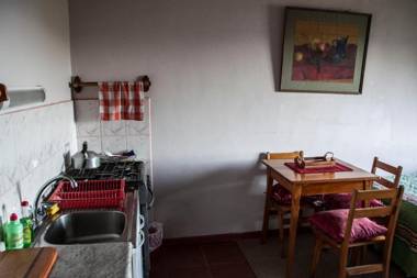 Hostal y Cabañas Lagune Club