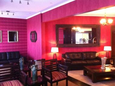 Hotel Florencia Suites & Apartments