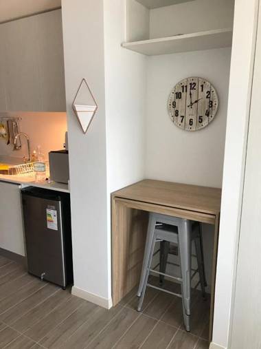 Apartamento de Lujo. Frente Mall Plaza