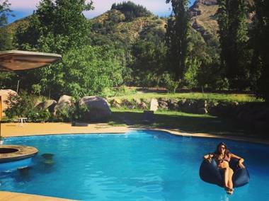 Cascada Lodge Cajon del Maipo