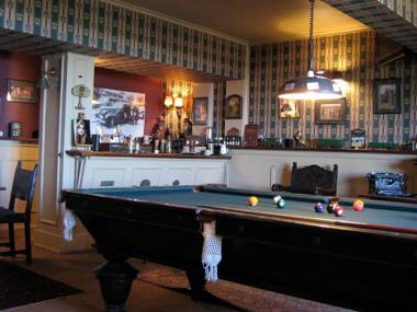 Unique Lodge