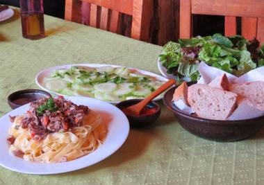 Hospedaje y Agrocamping Relmucura