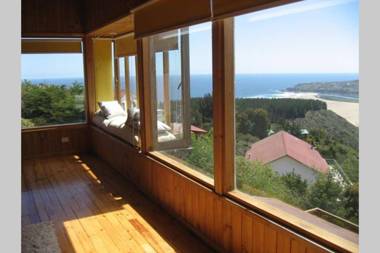 Tunquén preciosa casa con espectacular piscina