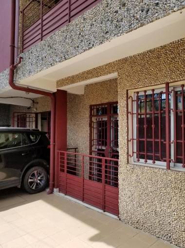 Stone House - Makepe Douala