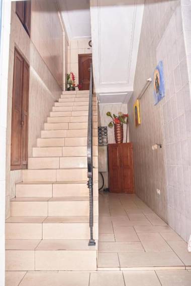 Clos D'Anthony Residence Bonanjo