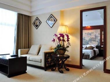 Palace International Hotel