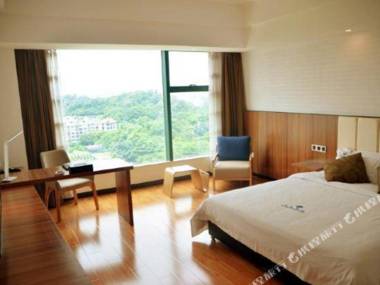 Palace International Hotel