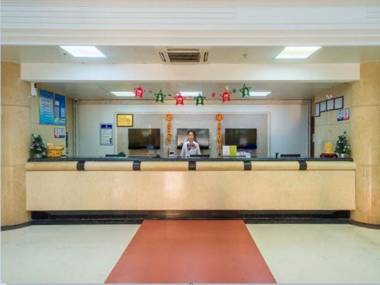 GreenTree Inn Zhanjiang Haitian Bus Station