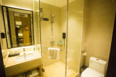 City Comfort Inn Lianjiang Yi Middle
